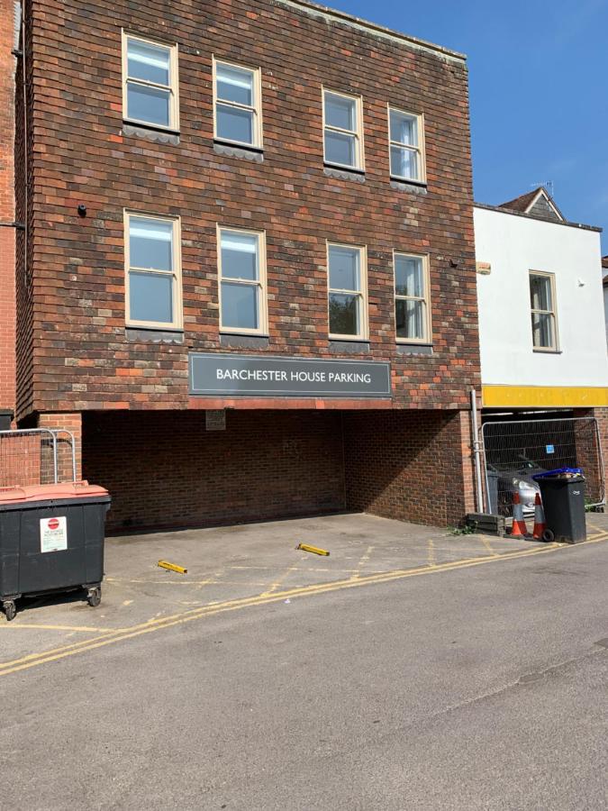 Barchester House Apartments Delux Salisbury Extérieur photo