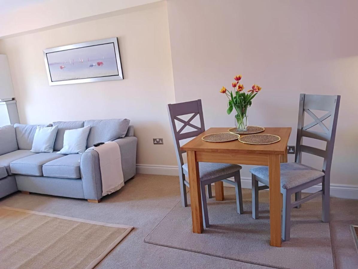 Barchester House Apartments Delux Salisbury Extérieur photo